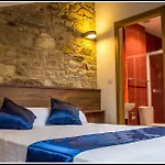 Oxford 2* Santiago de Compostela